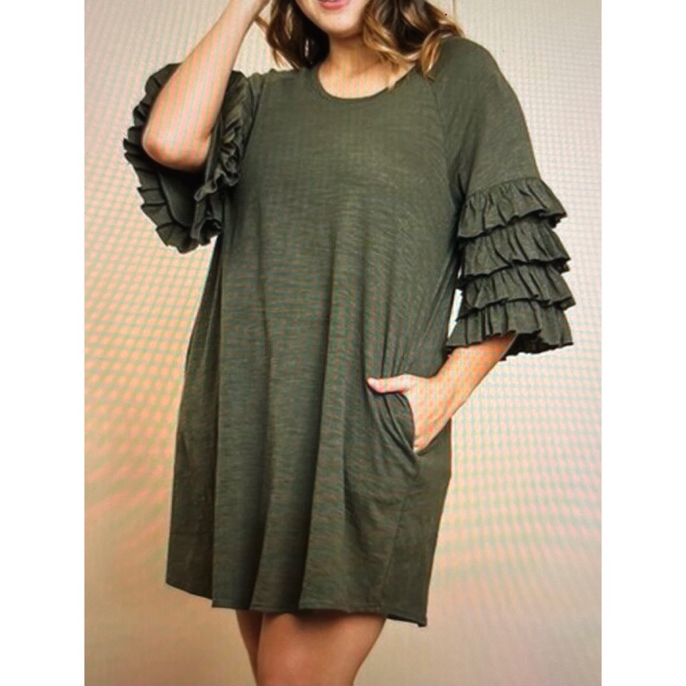 NWT Umgee Round Neck Knit Dress w/Ruffled Sleeve